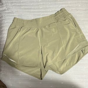 Lululemon green hotty hot shorts
